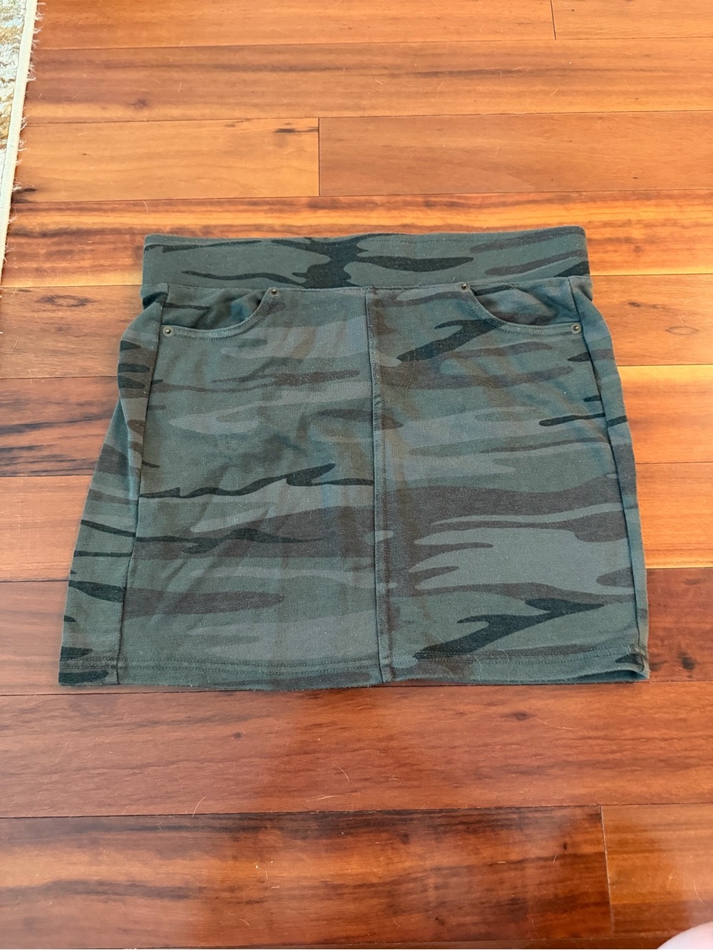 Z Supply Skirt